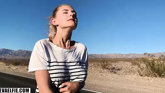 Eva Elfie'nin Las Vegas araba yolculuğu